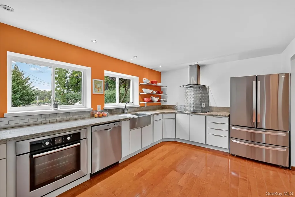 2 Tenny Lane Cornwall NY 12518