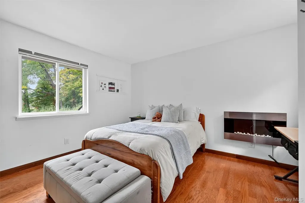 2 Tenny Lane Cornwall NY 12518