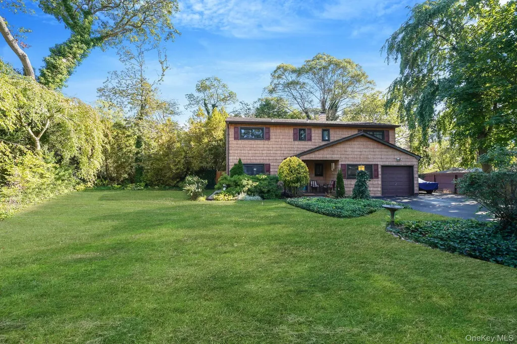 3 Milford Drive Central Islip NY 11722