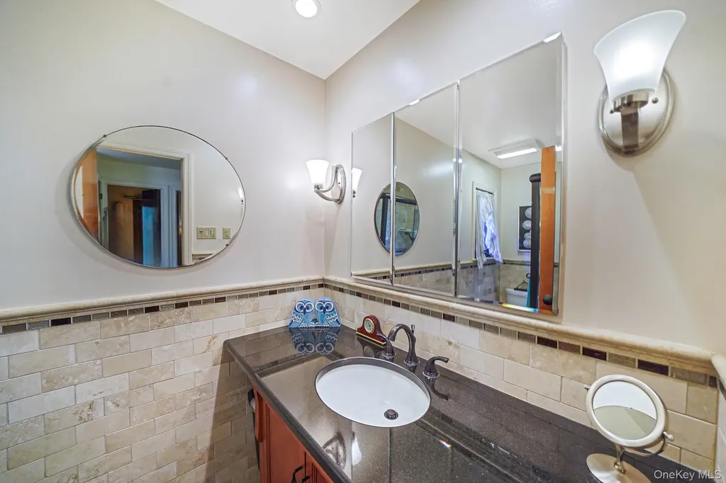 3 Milford Drive Central Islip NY 11722