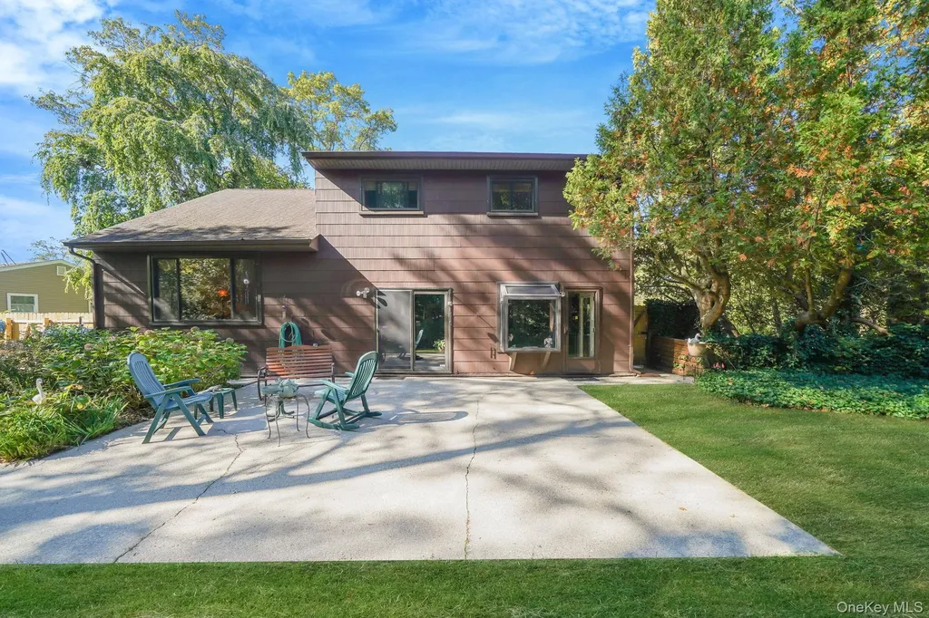 3 Milford Drive Central Islip NY 11722