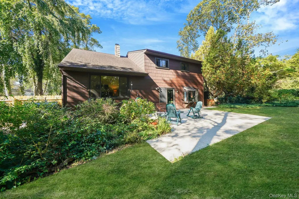 3 Milford Drive Central Islip NY 11722