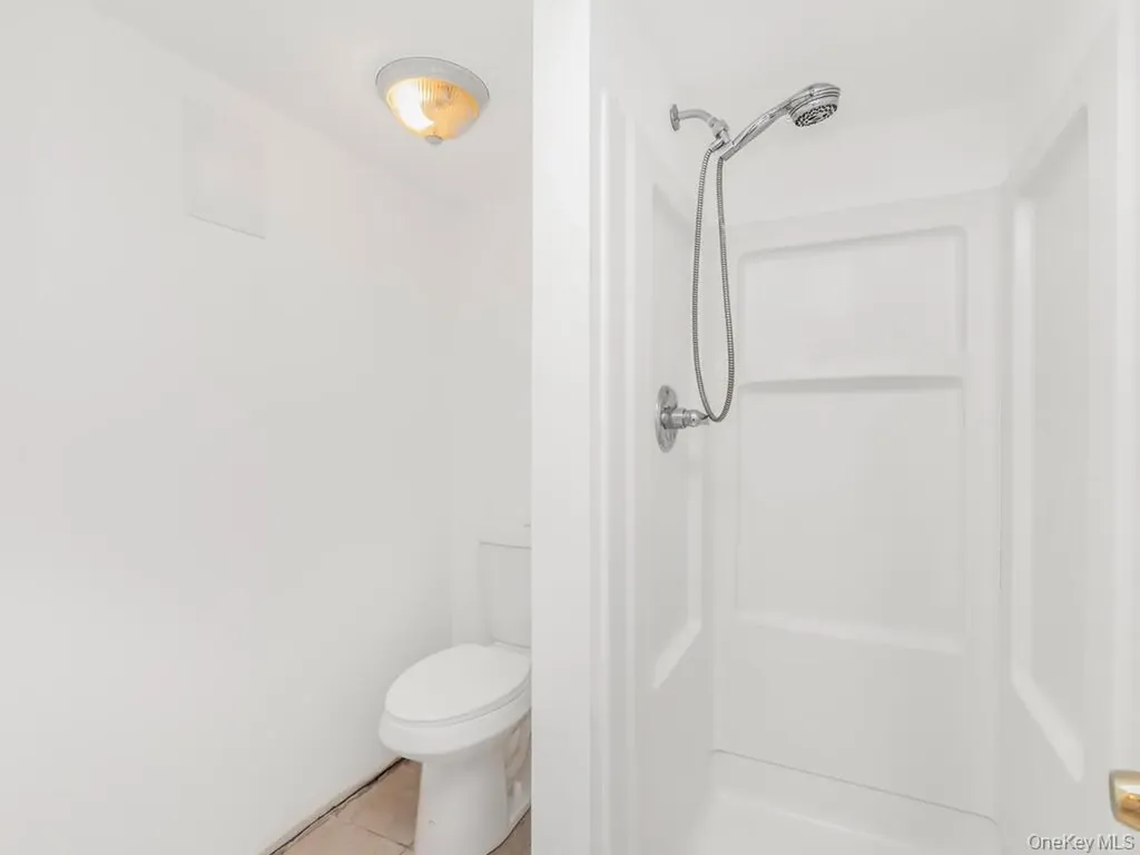 2398 Centre Avenue Bellmore NY 11710