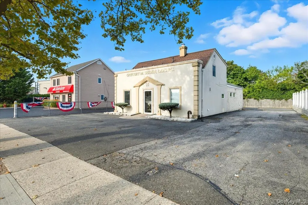21 Division Avenue Levittown NY 11756