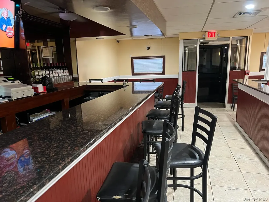 290 E. Main Streets Patchogue NY 11772