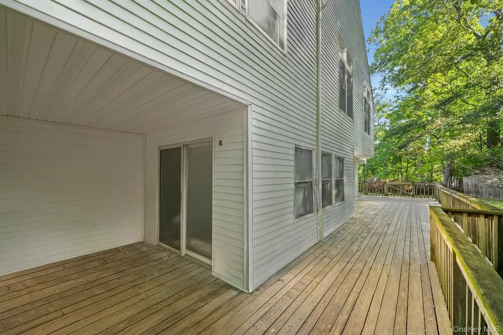 125 Bramblebrook Road Ardsley NY 10502