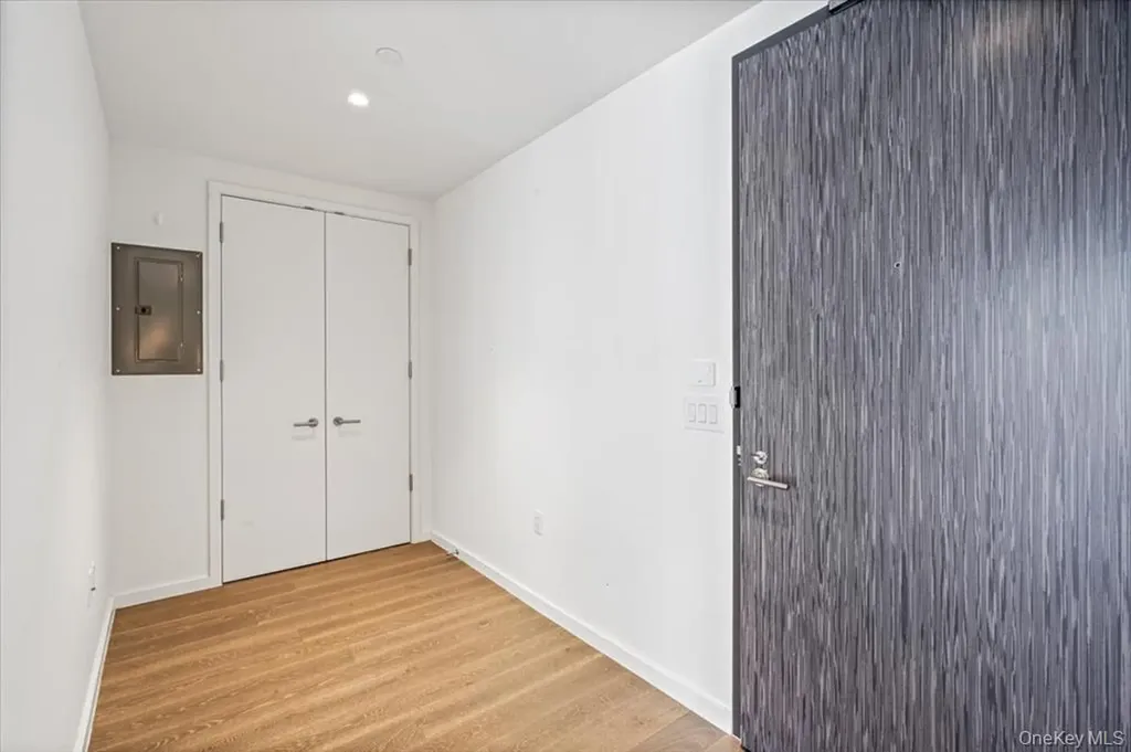 13336 37 Avenue Flushing NY 11354