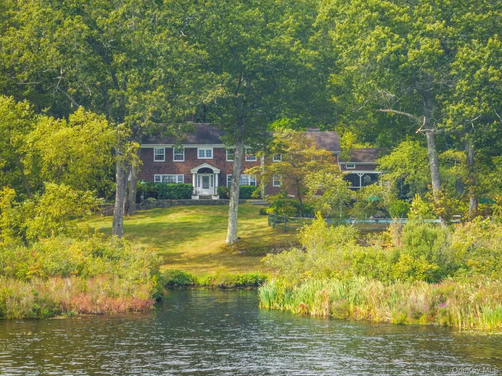 93 Cross Pond Road Pound Ridge NY 10576