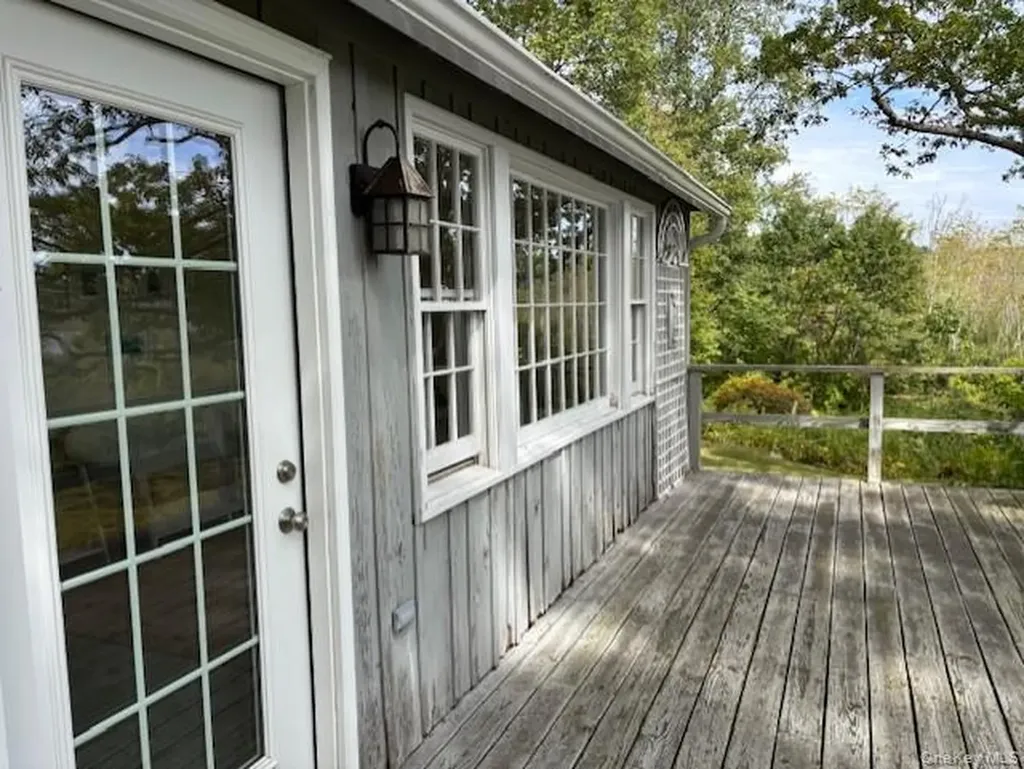93 Cross Pond Road Pound Ridge NY 10576