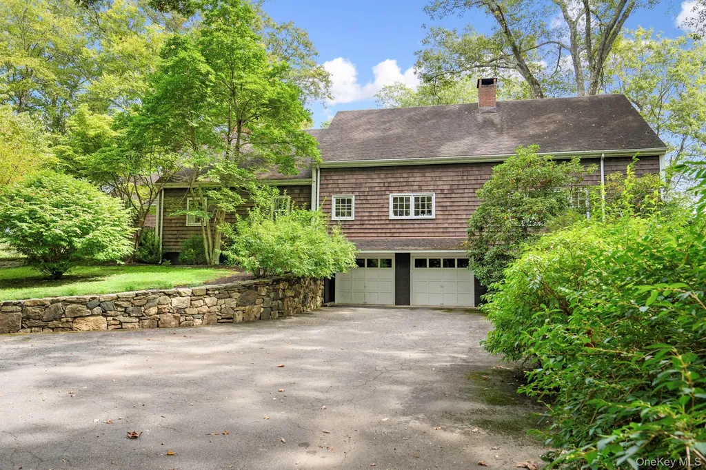 93 Cross Pond Road Pound Ridge NY 10576