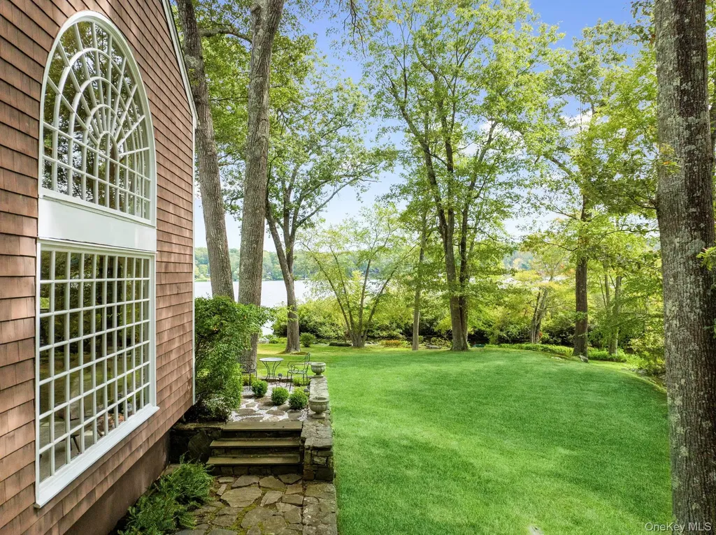93 Cross Pond Road Pound Ridge NY 10576