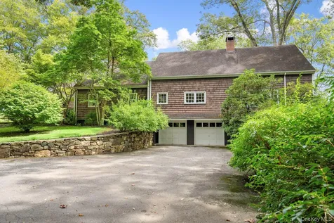 93 Cross Pond Road Pound Ridge NY 10576