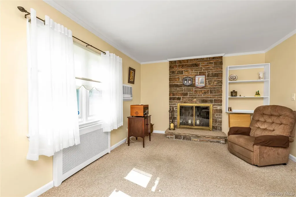 107 Aster Drive New Hyde Park NY 11040