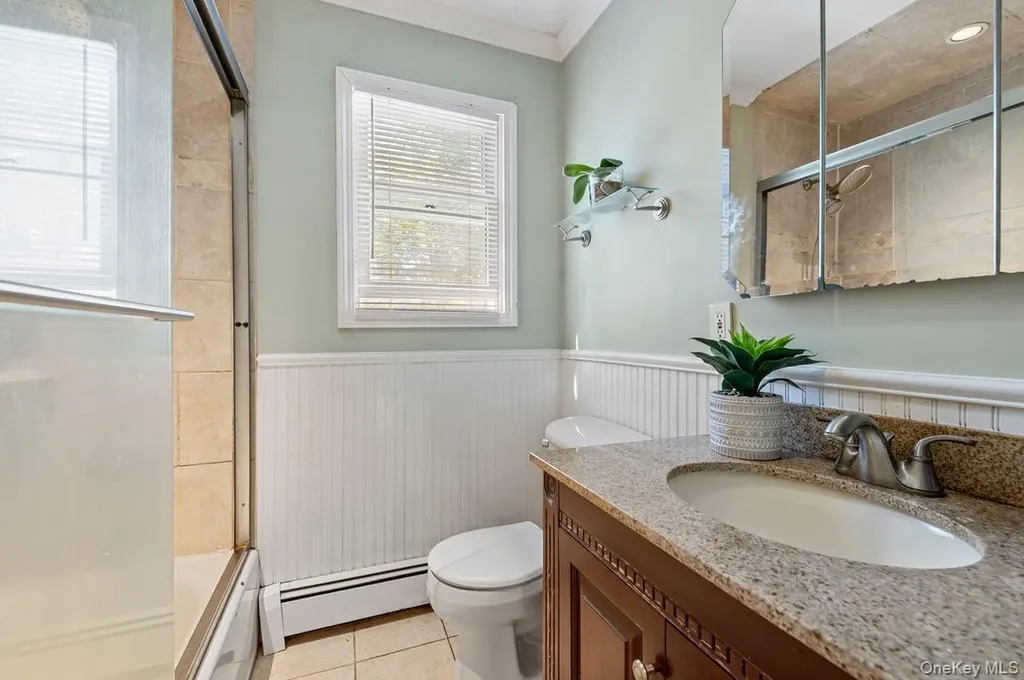 34 21st Street Jericho NY 11753