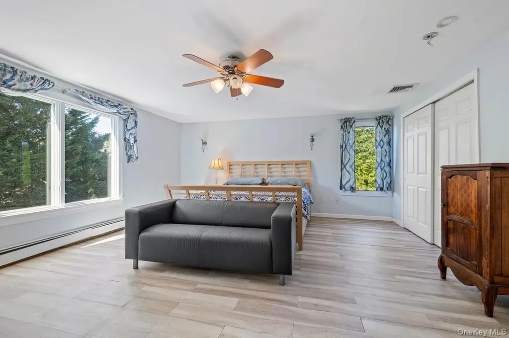 34 21st Street Jericho NY 11753