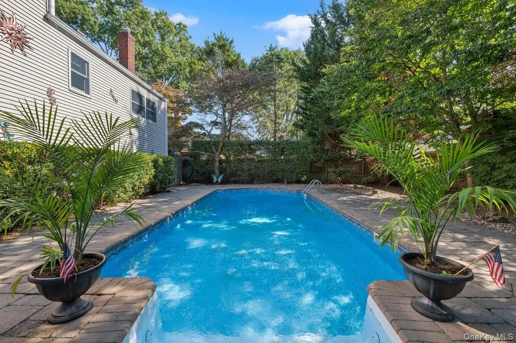 34 21st Street Jericho NY 11753