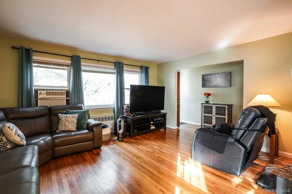 12808 Sutter Avenue South Ozone Park NY 11420