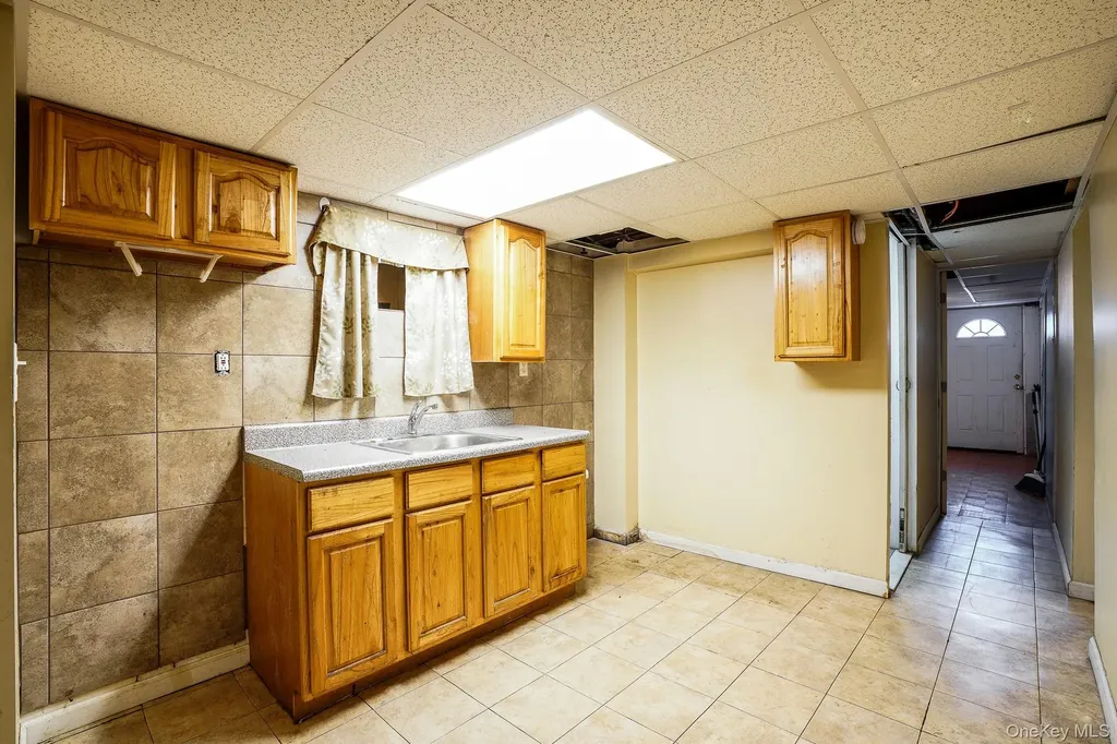 12808 Sutter Avenue South Ozone Park NY 11420