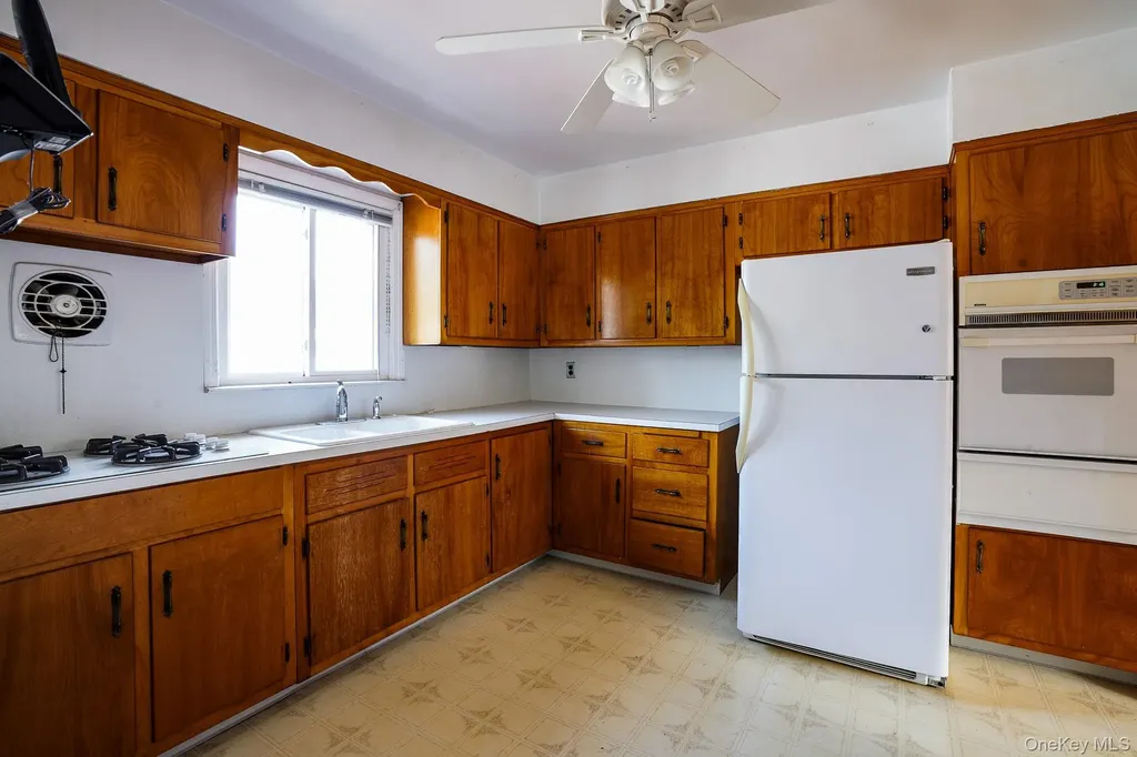 12808 Sutter Avenue South Ozone Park NY 11420
