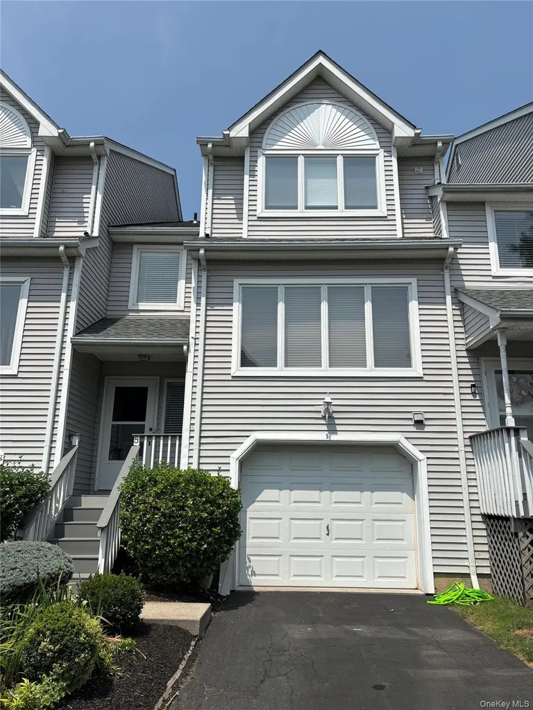 5 Cygnet Road Congers NY 10920