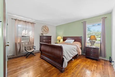 57 Benburb Street Amityville NY 11701