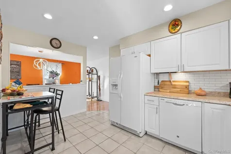 57 Benburb Street Amityville NY 11701