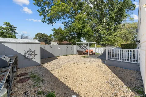 57 Benburb Street Amityville NY 11701