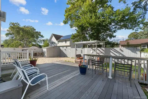 57 Benburb Street Amityville NY 11701