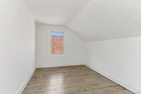 10 South Street Beacon NY 12508