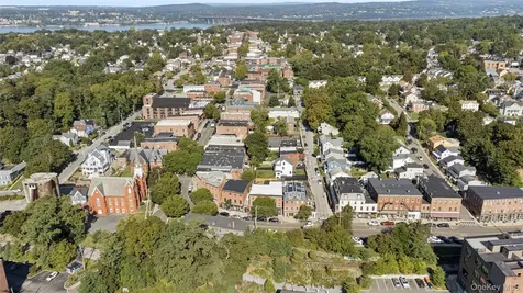 10 South Street Beacon NY 12508