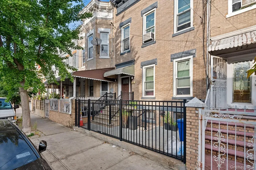 285 Lincoln Avenue Brooklyn NY 11208