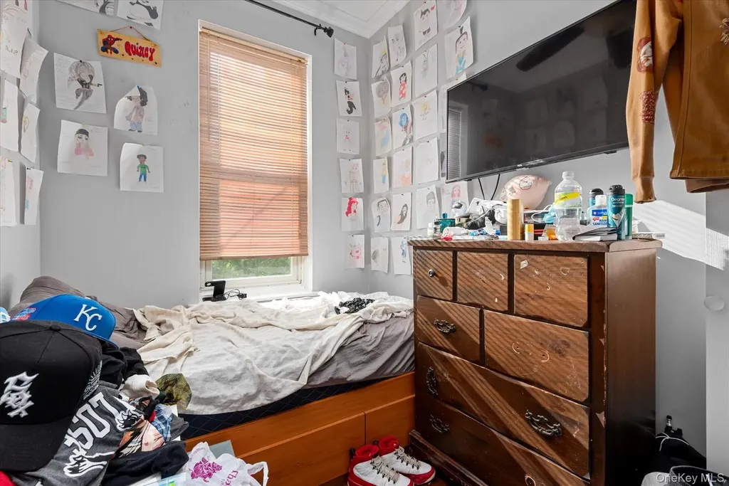 285 Lincoln Avenue Brooklyn NY 11208