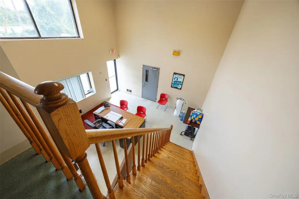 44 Manchester Road Poughkeepsie NY 12603