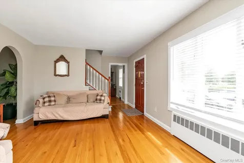 1039 Elizabeth Street Baldwin NY 11510