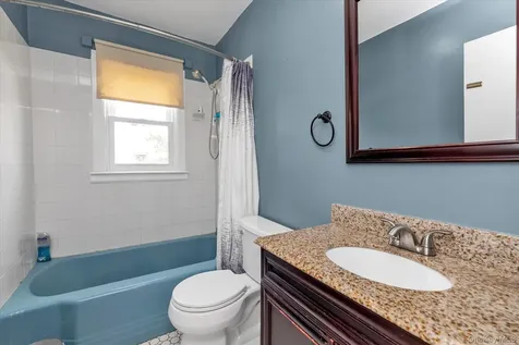 1039 Elizabeth Street Baldwin NY 11510