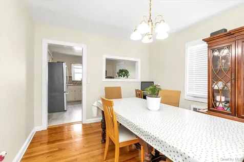 1039 Elizabeth Street Baldwin NY 11510