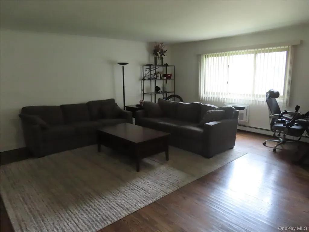 2449 (B) #16 A Union Boulevard Islip NY 11751
