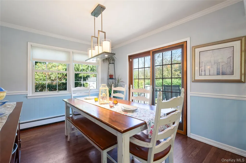 49 Rolling Road Miller Place NY 11764