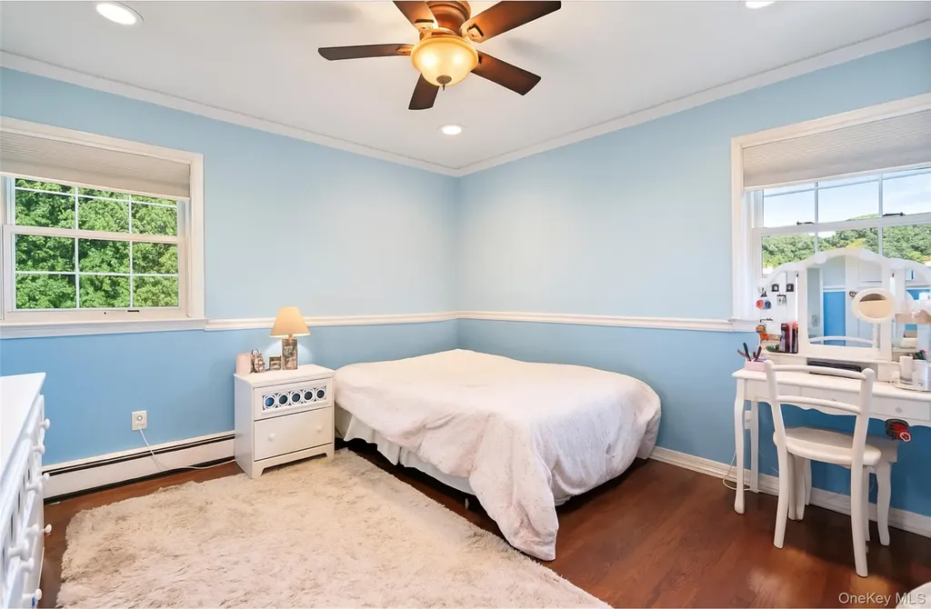 49 Rolling Road Miller Place NY 11764