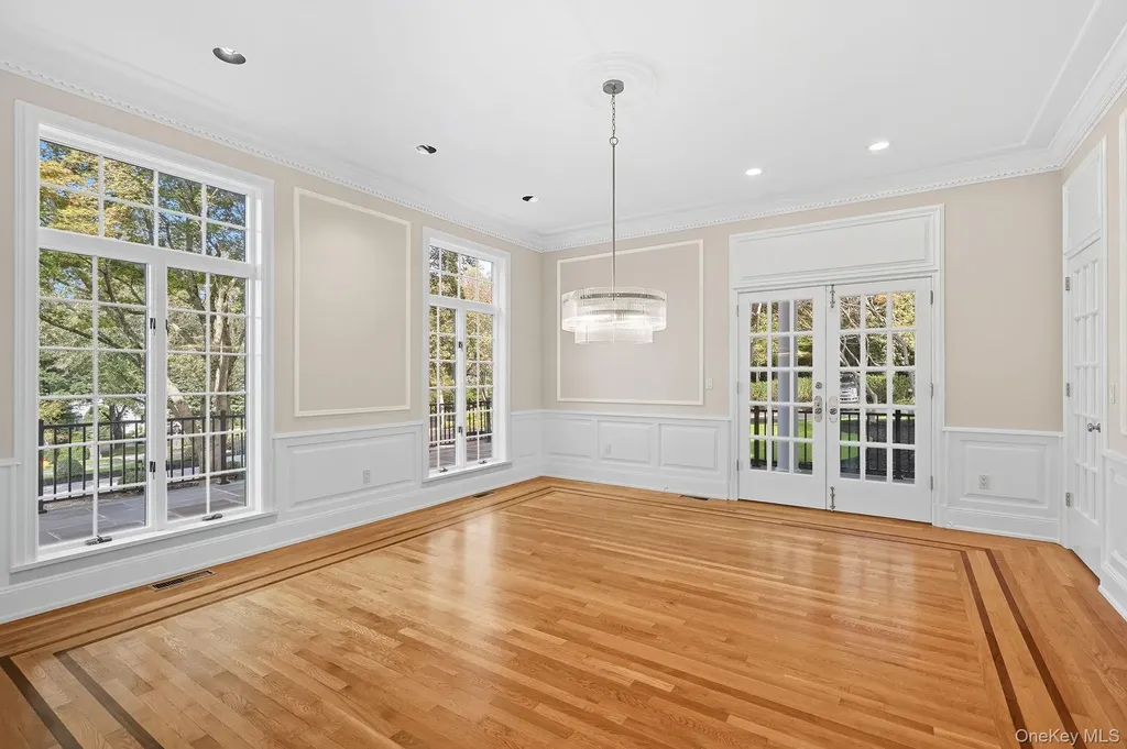 10 Cooper Road Scarsdale NY 10583