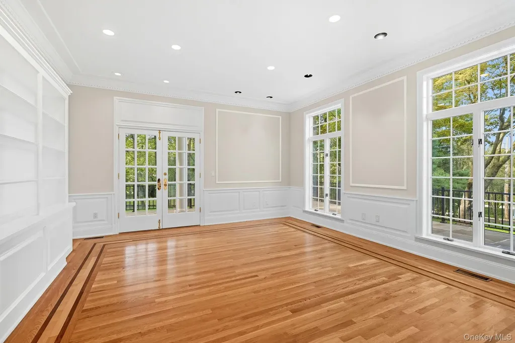 10 Cooper Road Scarsdale NY 10583