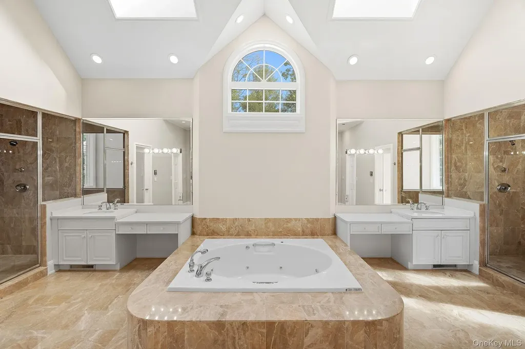 10 Cooper Road Scarsdale NY 10583