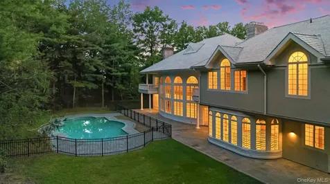 10 Cooper Road Scarsdale NY 10583