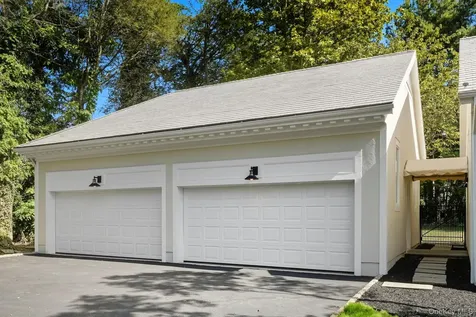 10 Cooper Road Scarsdale NY 10583