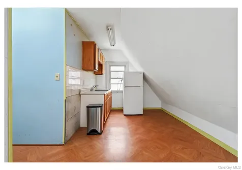 350-354 East 193rd Street Bronx NY 10458