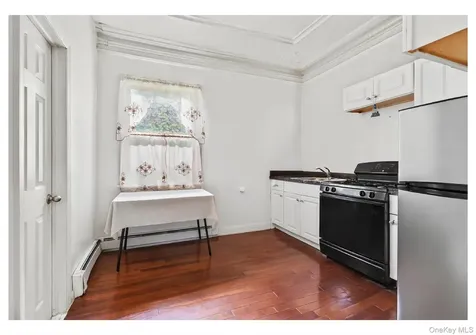 350-354 East 193rd Street Bronx NY 10458