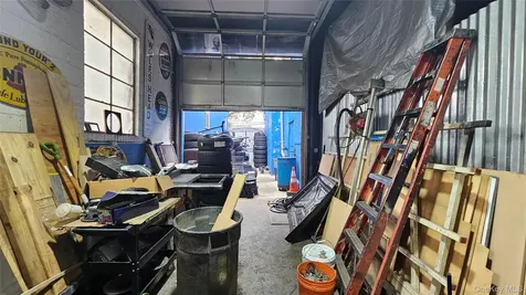 33-67 11th Street Long Island City NY 11106