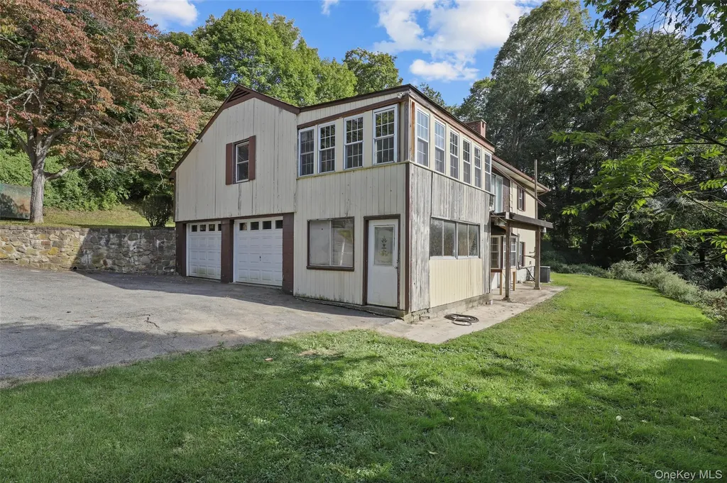 39 Mustato Road Katonah NY 10536