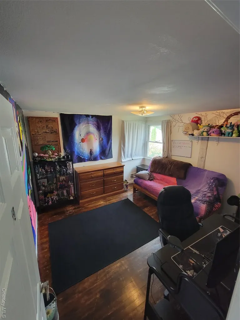 7 Deville Drive Selden NY 11784