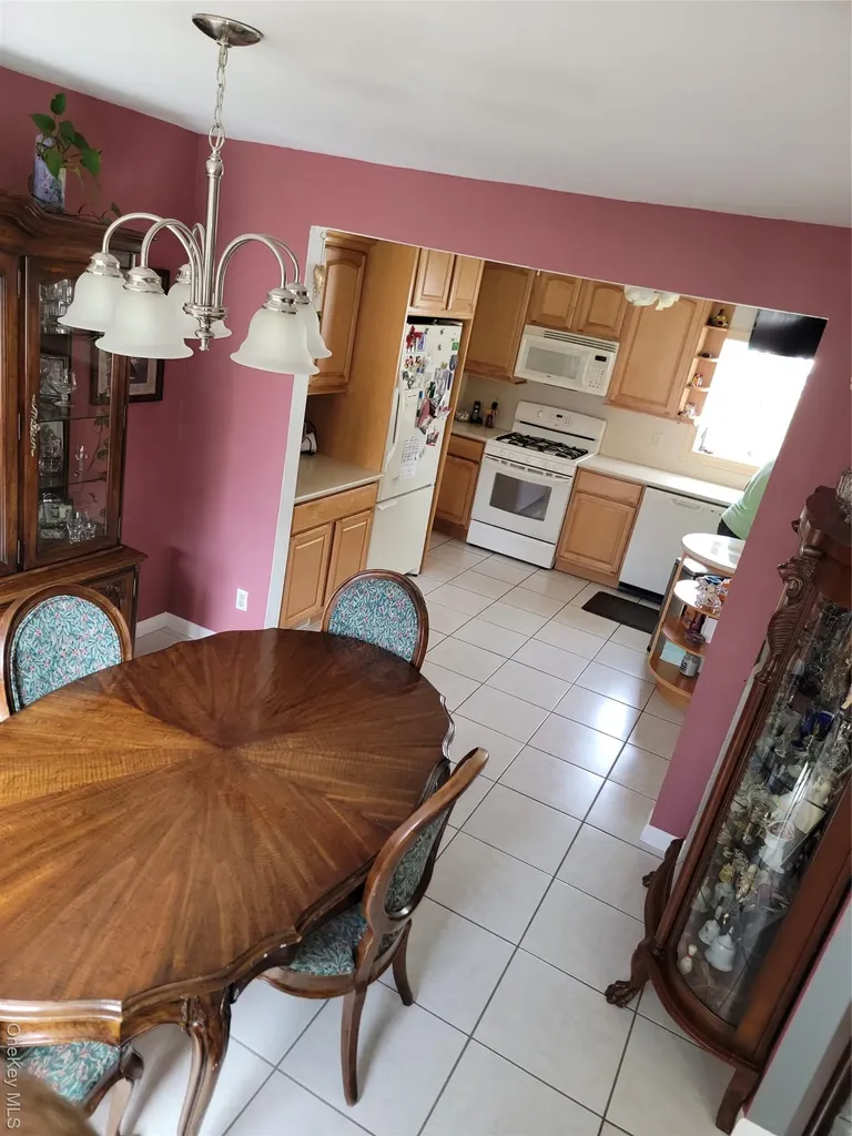 7 Deville Drive Selden NY 11784